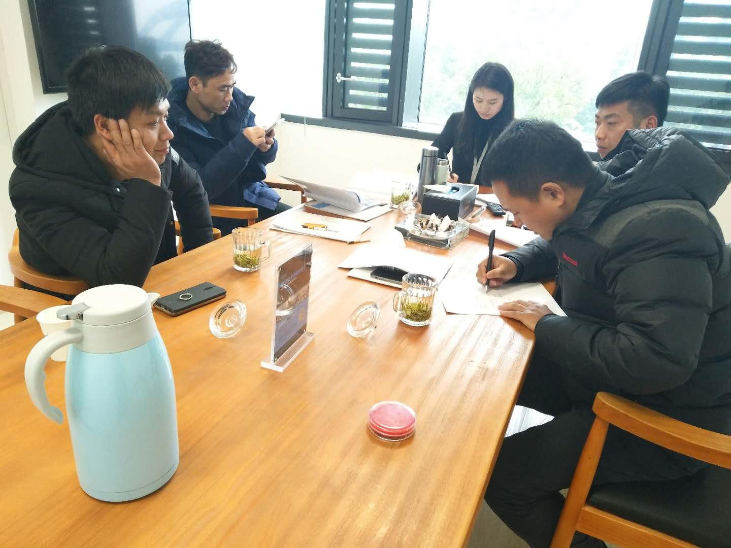 熱烈祝賀姚總、溫總團(tuán)隊(duì)簽約創(chuàng)綠家南京市區(qū)級(jí)代理！