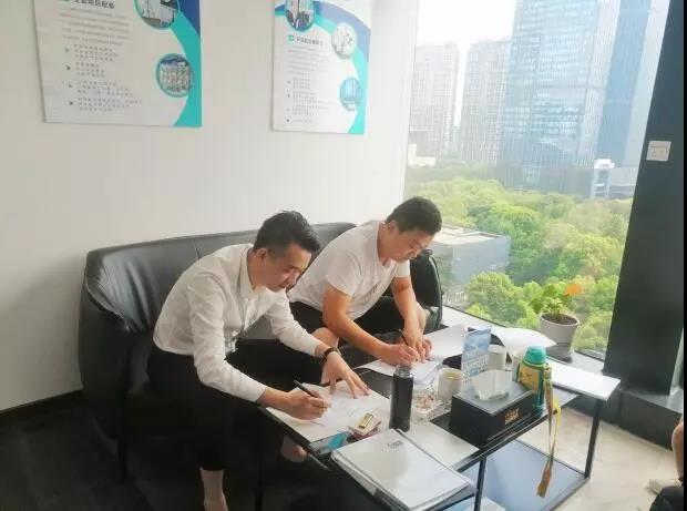 熱烈祝賀張總簽約創(chuàng)綠家山東省濟(jì)南市縣級代理！