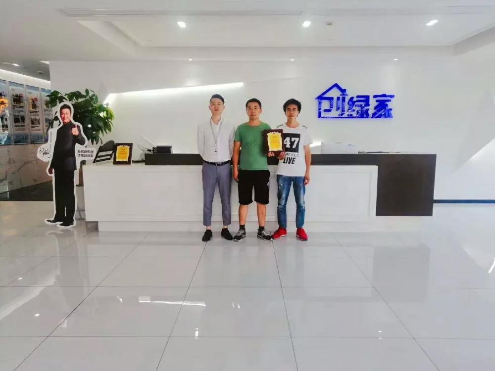 熱烈祝賀王總簽約創(chuàng)綠家上海市區(qū)級代理！
