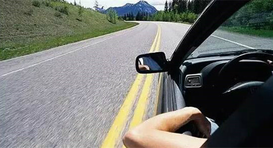 車輛甲醛超標頻發(fā)，車內(nèi)污染嚴重應受重視！